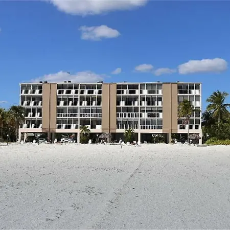 Castle Beach 206
